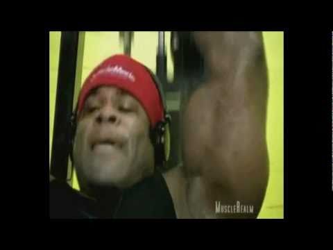 bodybuilding-motivation-train-hard-feel-good--1370374905.jpg